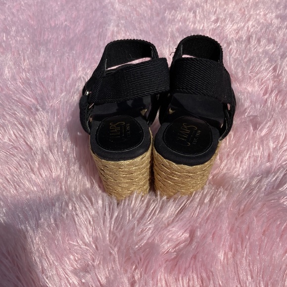 Chaps canvas espadrille style sandals with 2” heel size 9 - Picture 4 of 9